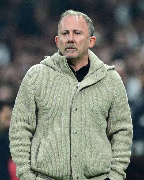 Fenerbahçe'de 9 maçta 0 çekmişti: Sergen Yalçın ilk hamlesini yapıyor! Yuhalanan yıldız milli takımda 10