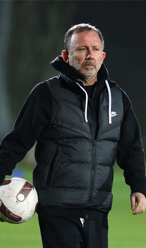 Fenerbahçe'de 9 maçta 0 çekmişti: Sergen Yalçın ilk hamlesini yapıyor! Yuhalanan yıldız milli takımda 4
