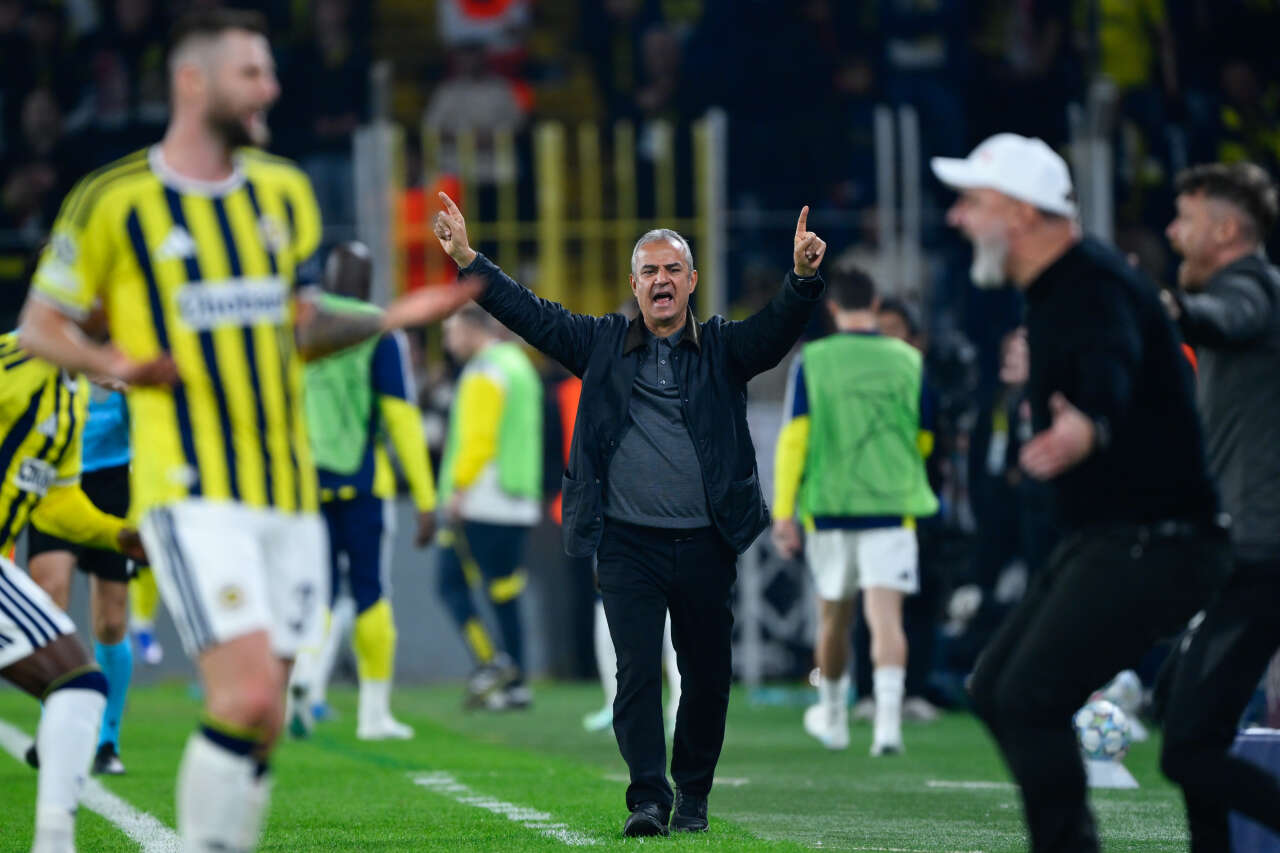Fenerbahçe'de İsmail Kartal 82. dakikada oyundan aldı yıldız futbolcu koridorları yumrukladı: Yeter ya artık 2
