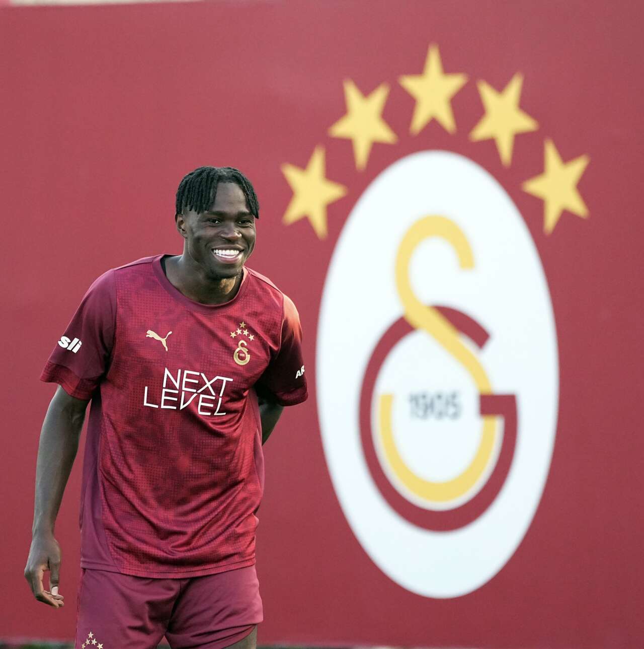 Dursun Özbek Ederson'a ne yaptıysa milli yıldıza da aynısını yaptı: Hayatta bu parayı vermem 6