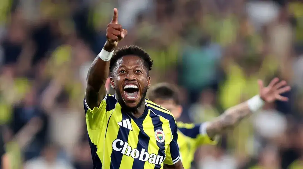 Fenerbahçe'de Aziz Yıldırım 38 maçta 13 gol 13 asist yapan yıldız futbolcunun sözleşmesini feshetti: Bunun futbol hayatı bitmiş! 3