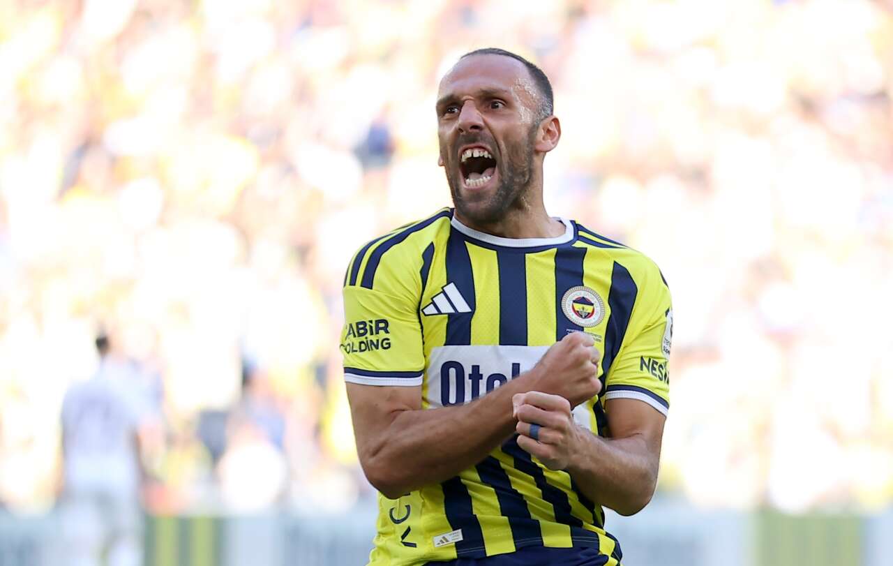 Aziz Yıldırım 10 milyon euro maaş alan yıldızı ülkesine gönderdi: Fenerbahçe'ye transfer şart, biz senin kontratını donduracağız 11