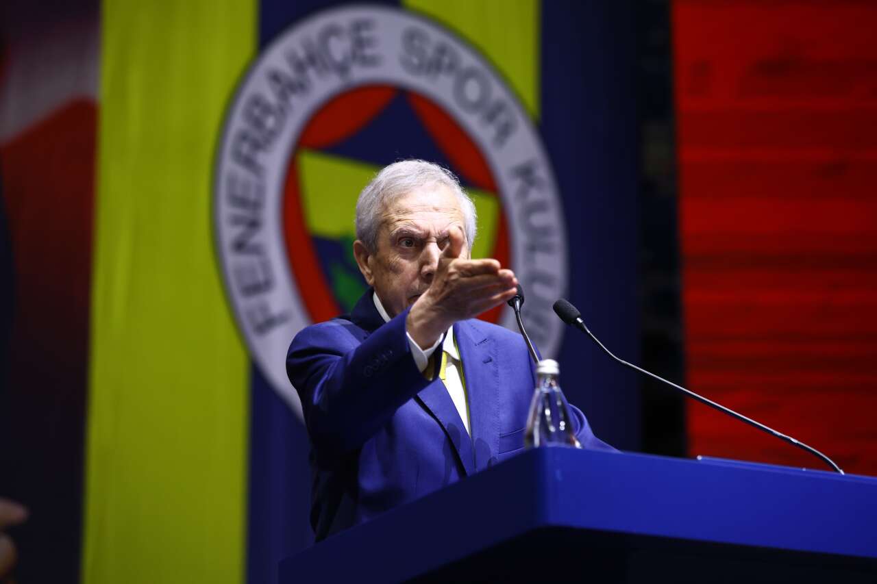 Aziz Yıldırım 85 milyon euroluk iki yıldızı küstürdü: İsmail Kartal Samandıra'daki ateşi söndürmeye çalışıyor 3