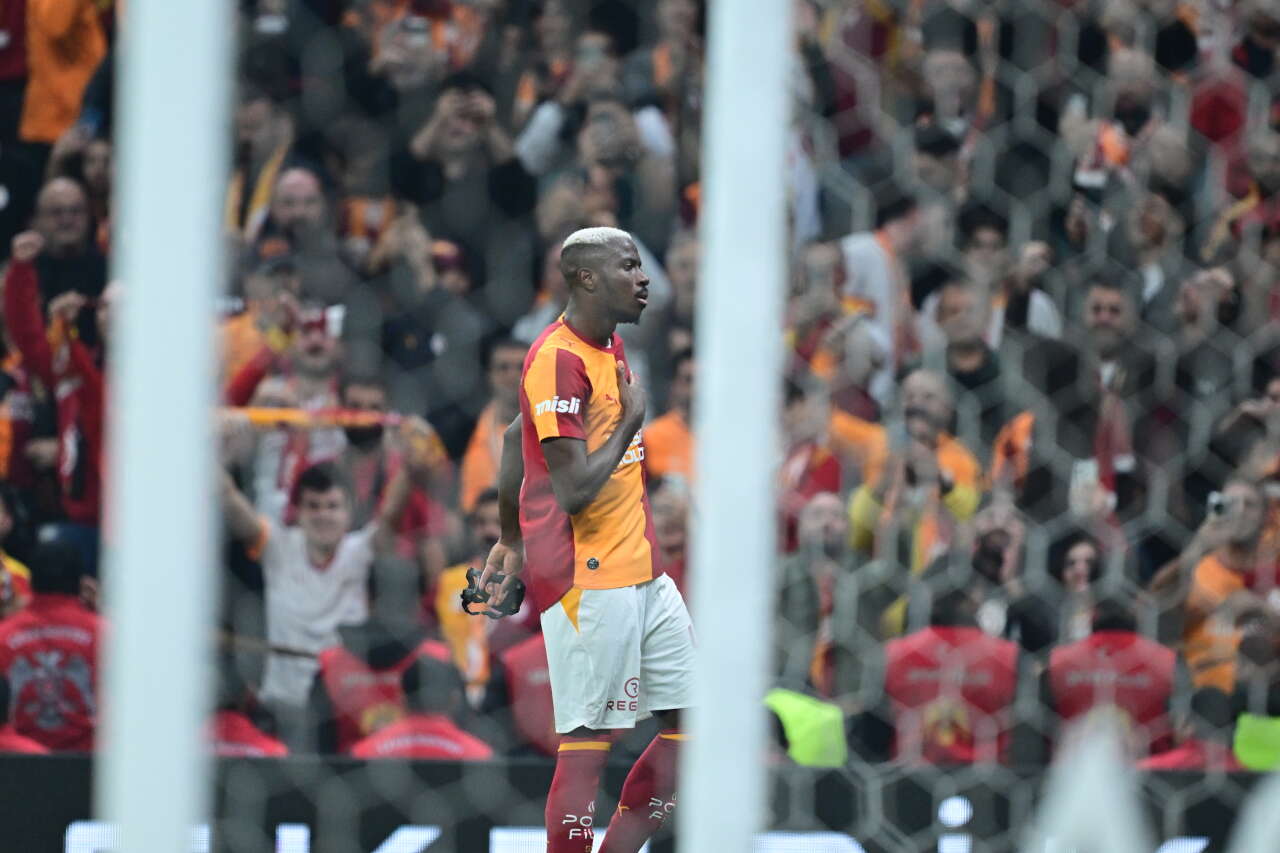 Dursun Özbek Okan Buruk'un başını yaktı: Galatasaray'da 55 milyon euroluk kriz, iki yıldız her şeyi mahvedecek 42