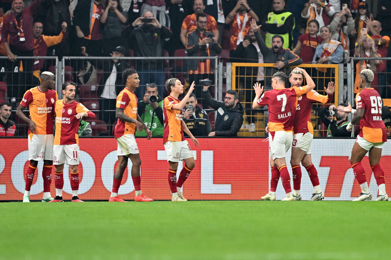 Dursun Özbek Okan Buruk'un başını yaktı: Galatasaray'da 55 milyon euroluk kriz, iki yıldız her şeyi mahvedecek 30