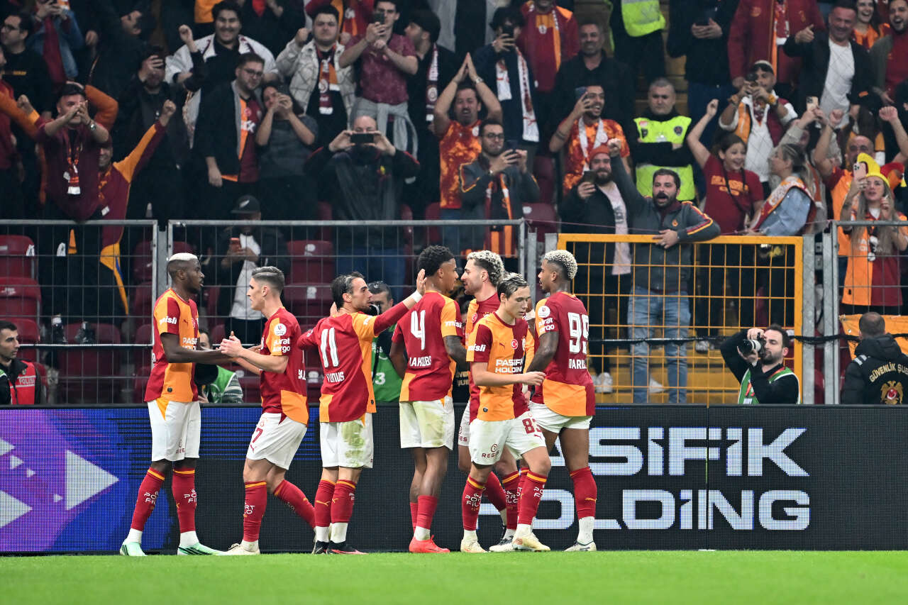 Dursun Özbek Okan Buruk'un başını yaktı: Galatasaray'da 55 milyon euroluk kriz, iki yıldız her şeyi mahvedecek 24