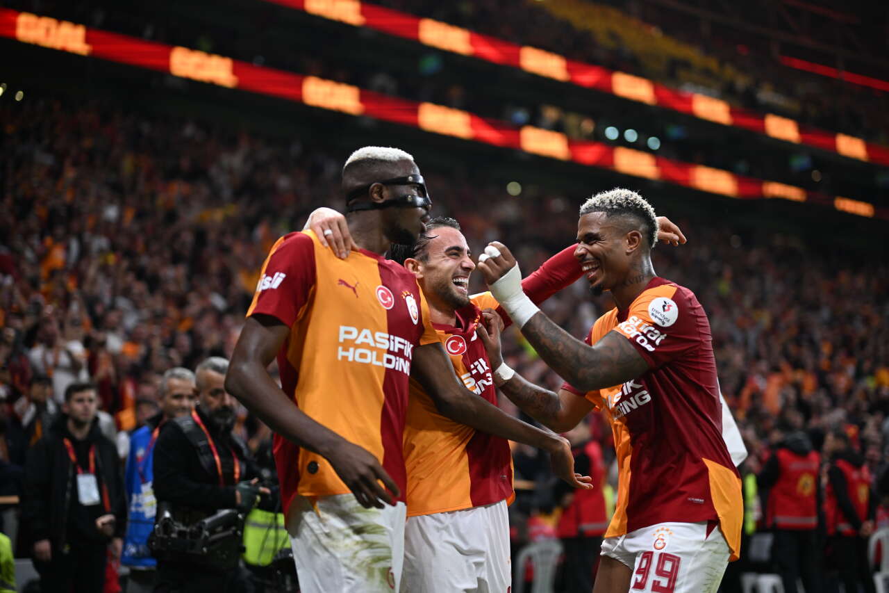 Dursun Özbek Okan Buruk'un başını yaktı: Galatasaray'da 55 milyon euroluk kriz, iki yıldız her şeyi mahvedecek 18