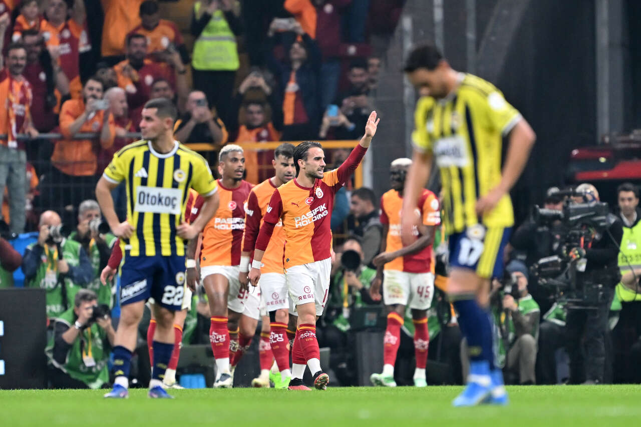 Dursun Özbek Okan Buruk'un başını yaktı: Galatasaray'da 55 milyon euroluk kriz, iki yıldız her şeyi mahvedecek 11