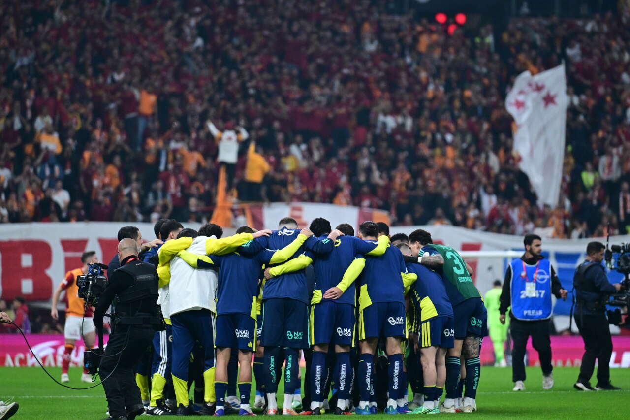 Aziz Yıldırım'a 12 milyon euroluk ihanet: İsmail Kartal bunun hesabını verecek, bardağı taşıran son damla bu oldu! 11