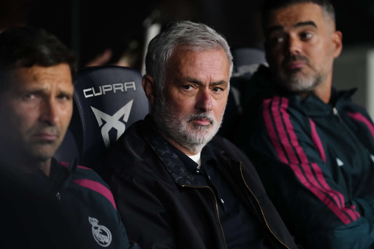 Arda Güler Jose Mourinho'dan kurtuldu: Barcelona maçından sonra her şey değişti, sürekli onu cezalandırıyordu! 11
