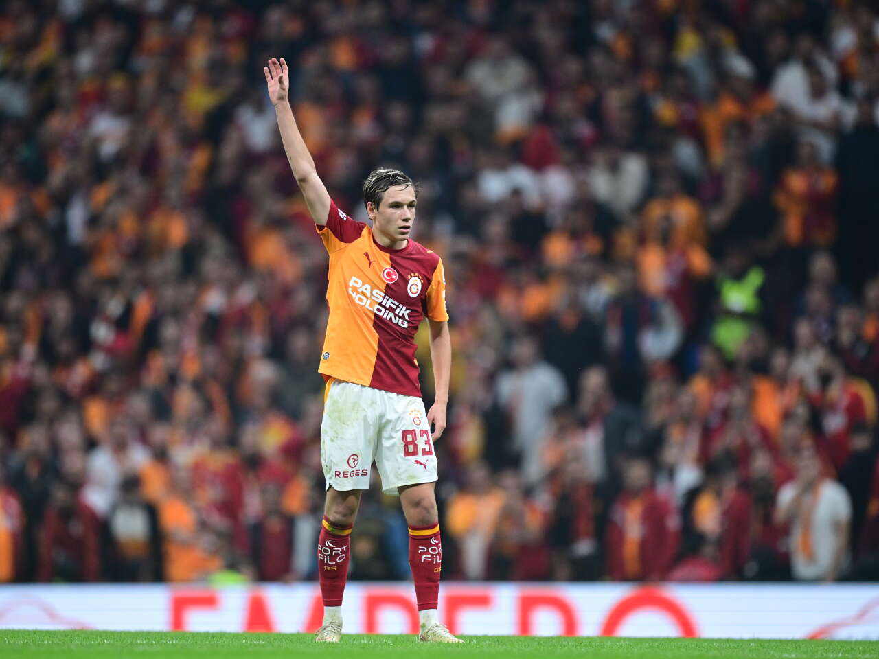 Dursun Özbek'in 7 yıllık başkanlığındaki en büyük pişmanlığı: Yıldız futbolcunun sözleşmesine 55 milyon euroluk madde koydu, mahvoldu! 3