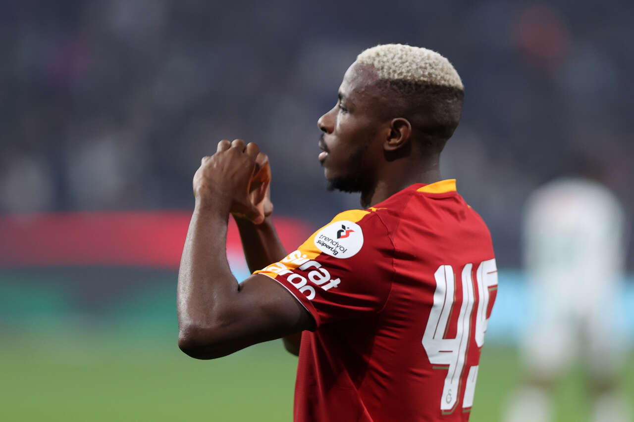 Victor Osimhen'i Süper Lig'den men edin: Allah kahretsin ya bunu nasıl yaptın, Dursun Özbek'e 200 milyon euro verin bu ligi kapatın! 13