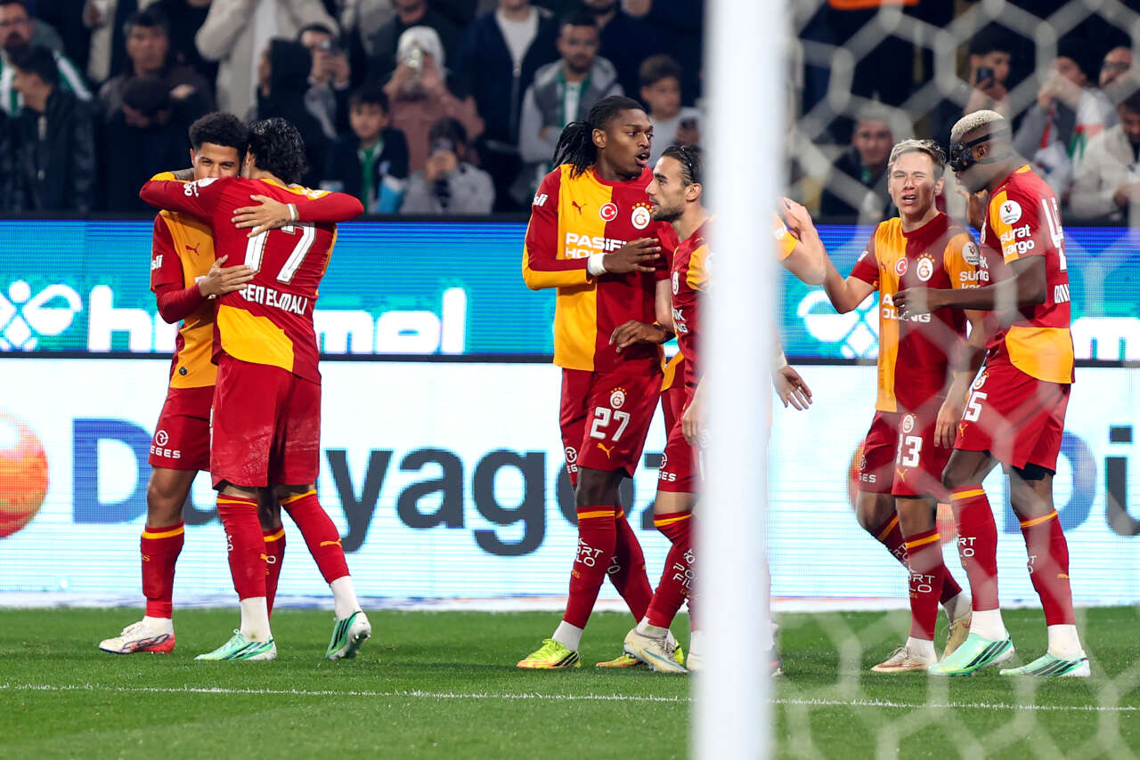 Victor Osimhen'i Süper Lig'den men edin: Allah kahretsin ya bunu nasıl yaptın, Dursun Özbek'e 200 milyon euro verin bu ligi kapatın! 7