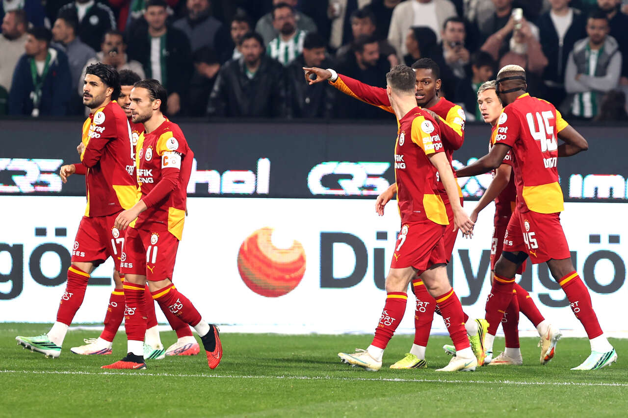 Victor Osimhen'i Süper Lig'den men edin: Allah kahretsin ya bunu nasıl yaptın, Dursun Özbek'e 200 milyon euro verin bu ligi kapatın! 8