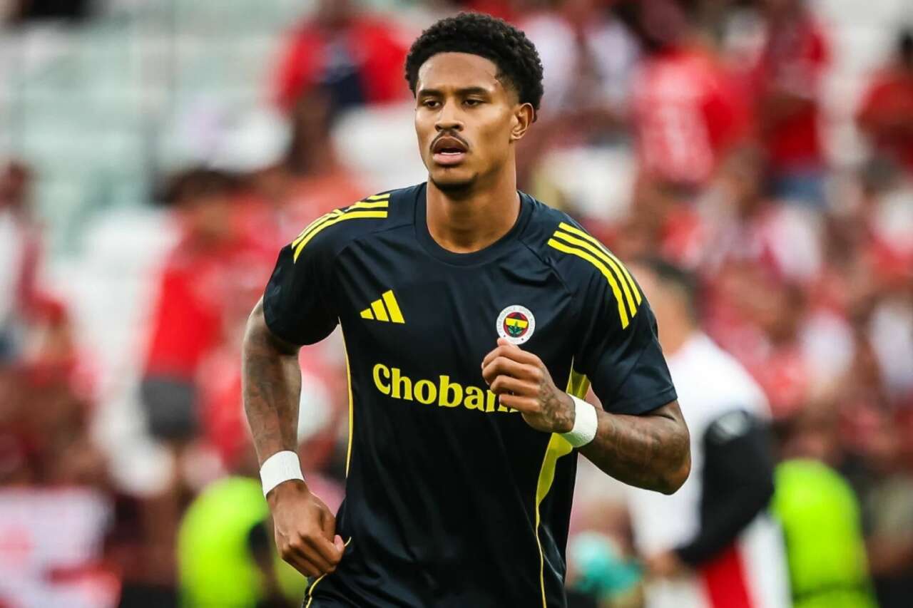 Ali Koç transfer ettiğinde 'nereden aldınız bunu?' diyorlardı! Aziz Yıldırım 18 milyon euroya satıyor 7