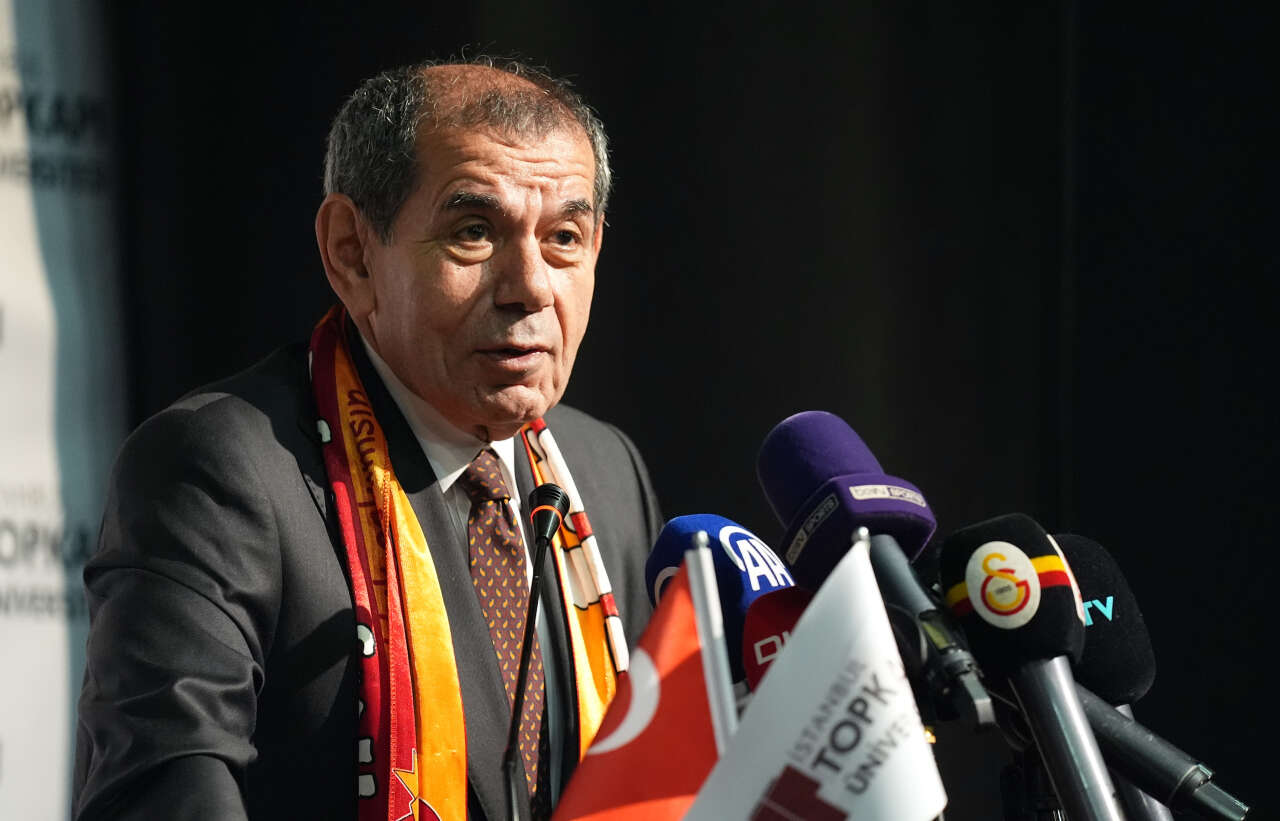 Galatasaray'dan tarihi anlaşma! Dursun Özbek oluk oluk para akıtacak... Osimhen'in bonservisi çıktı 9