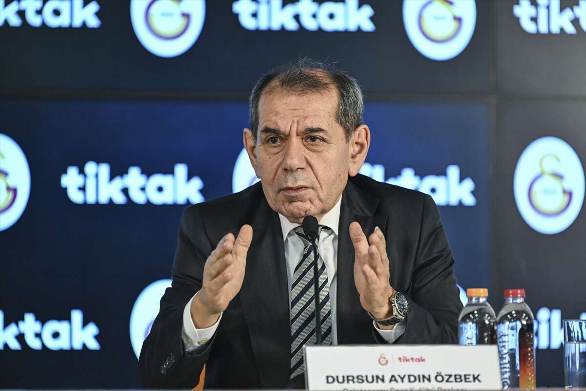 Galatasaray'dan tarihi anlaşma! Dursun Özbek oluk oluk para akıtacak... Osimhen'in bonservisi çıktı 14