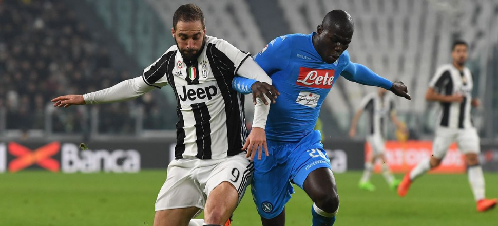 Napoli kazandı, İtalya'da zirve yarışı karıştı!