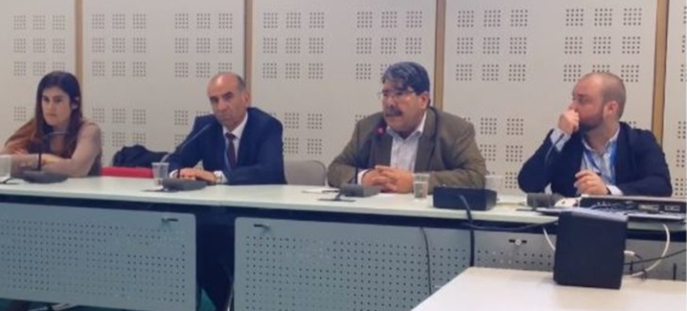 Salih Müslim'i Afrin konferansında ağırladılar!