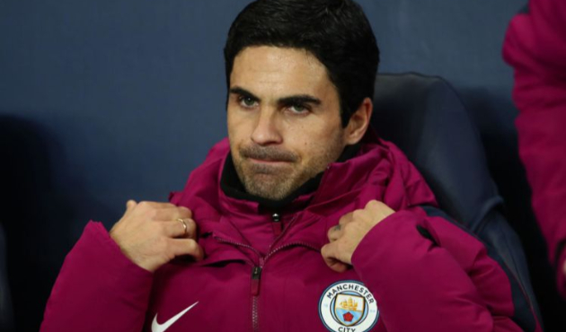 Arsenal'de Mikel Arteta sesleri!