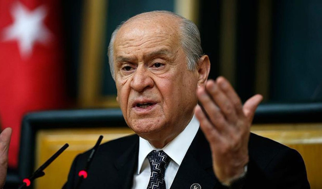 Bahçeli'den Gül'e kurşun gibi sözler...