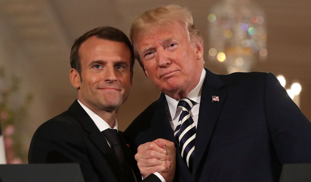 Trump ve Macron adeta flört ettiler...