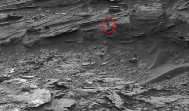 Mars'tan gelen esrarengiz fotoğraflar!