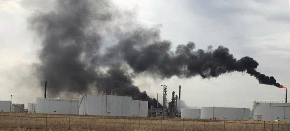 ABD'de petrol rafinerisinde patlama!