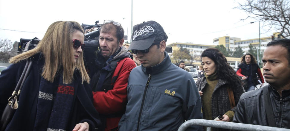 Helikopter ve 10'u keskin nişancı 22 polis koruyor