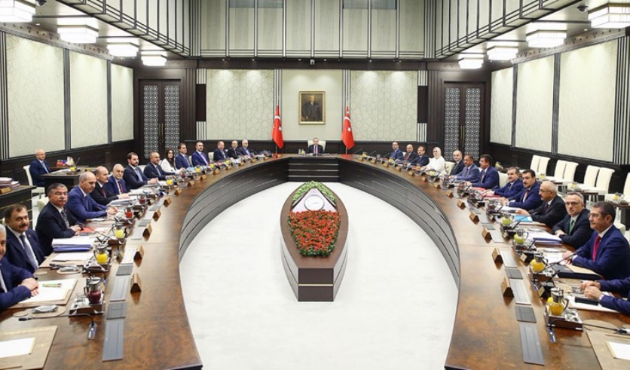 Ahmet Hakan kabinede yer alacak bakanları yazdı!