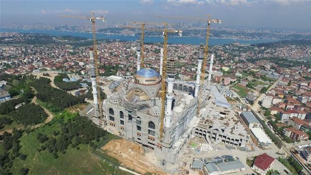 Büyük buluşma! Çamlıca'da Kadir Gecesi...