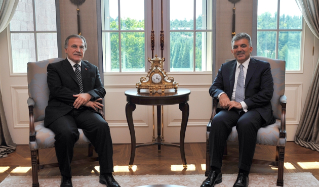 AK Partili Şahin'den Gül'e sert sözler...