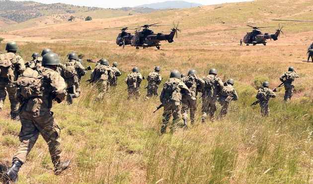 Tunceli'de çatışma: Yaralı askerlerimiz var!
