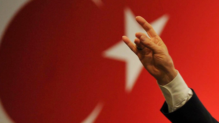 Kördüğüme bir ilmek daha... MHP'li muhaliflerden mahkemeye yeni başvuru