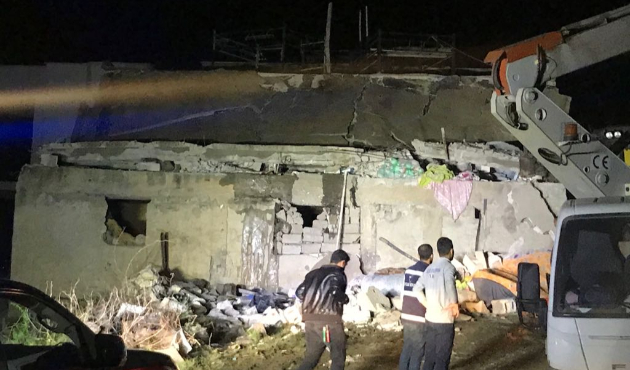 Şırnak'ta iki katlı ev çöktü: 2 ölü, 8 yaralı...