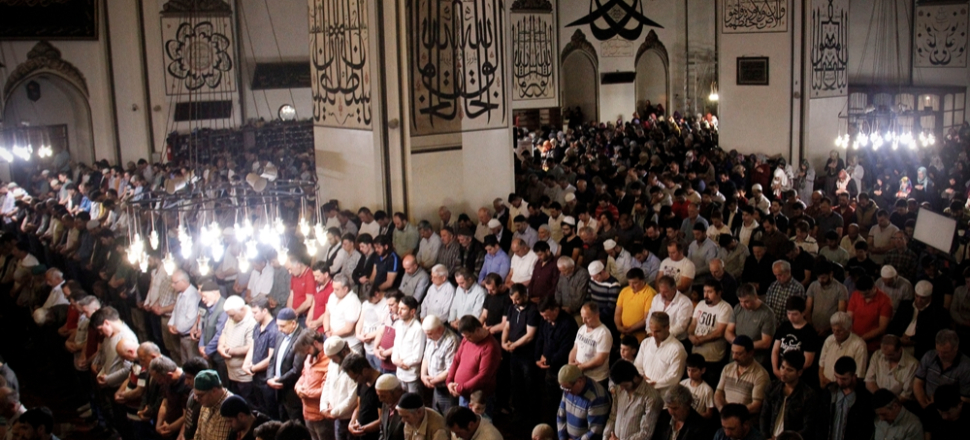 Berat Kandili tüm yurtta eda edildi!