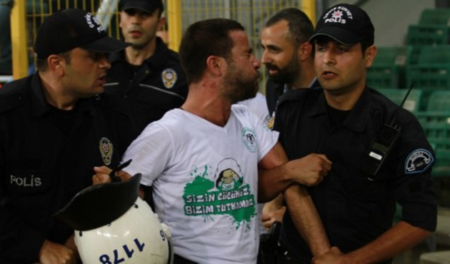 Konyasporlu 2 taraftar gözaltına alındı!