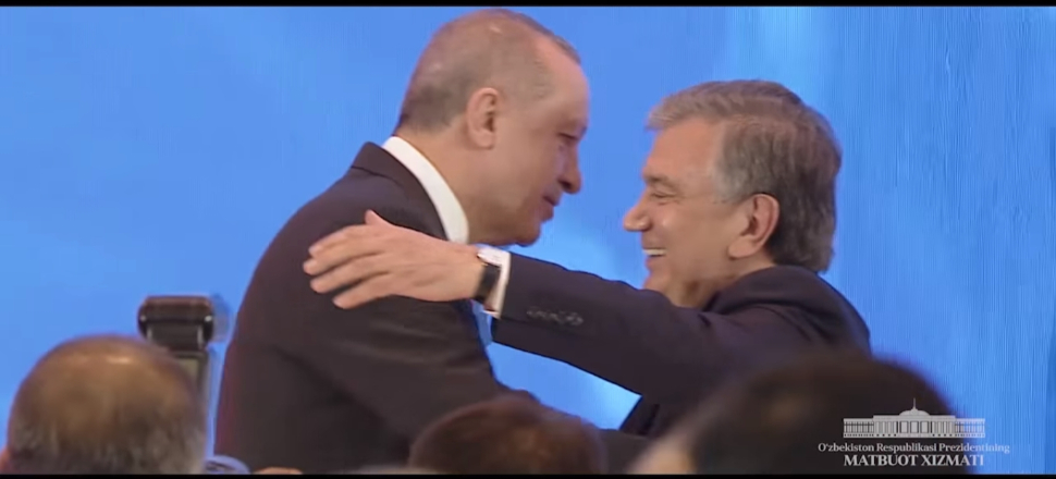 Özbekistan'dan Cumhurbaşkanı Erdoğan'a klip!