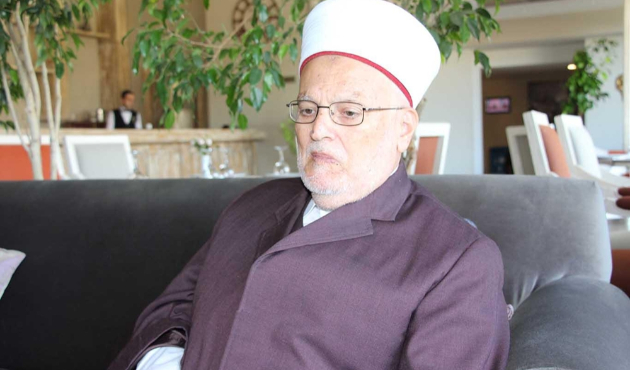Şeyh İkrime Sabri'ye ülke dışına çıkma yasağı!