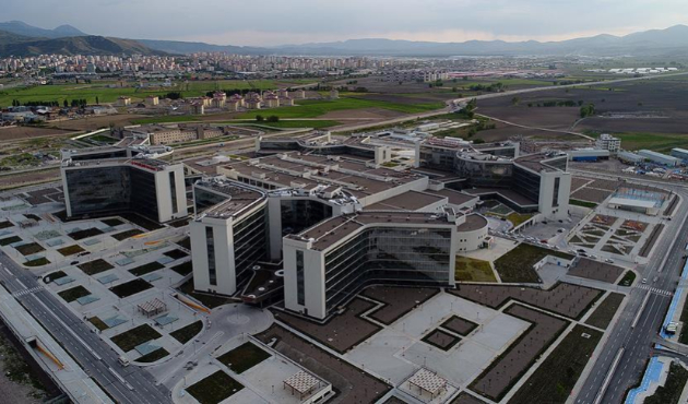 2018'in ilk şehir hastanesi Kayseri'de açılıyor!
