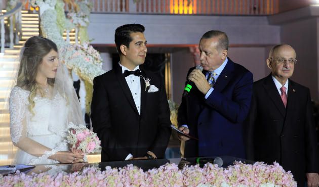 Erdoğan söz verdiği gibi o düğündeydi!