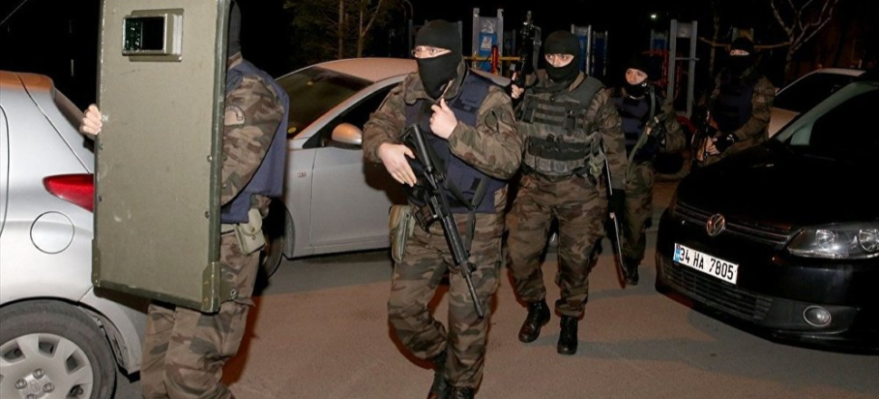Ankara ve İstanbul'da eş zamanlı operasyon!