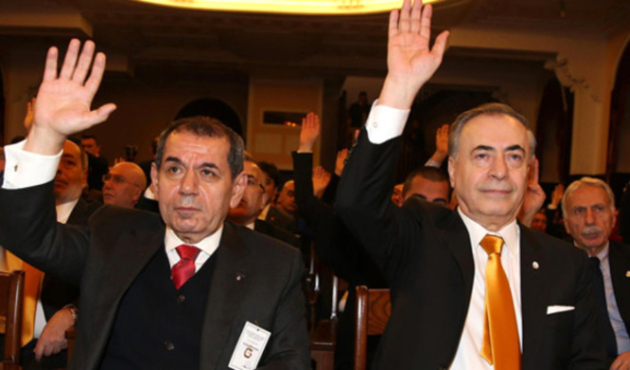 Galatasaray'da 3 isim adaylığını resmen açıkladı!