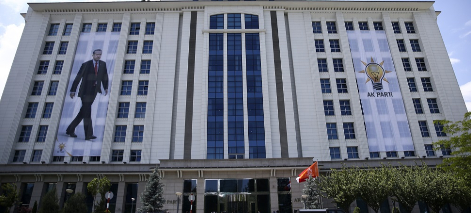 İşte AK Parti'de adaylık başvurusu yapmayanlar!