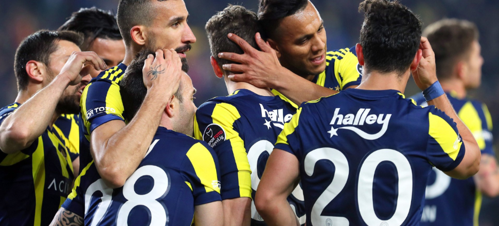 3 gol, 2 kırmızı kart, 9 dakika uzatma!