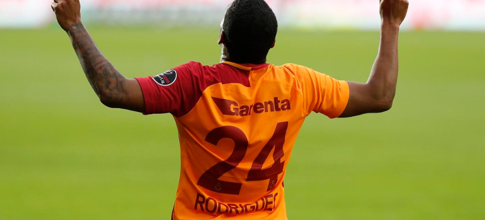 Rodrigues yuvadan uçuyor!