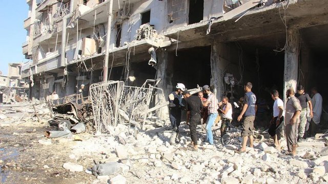Esed'in askerleri ölüm saçıyor... 16 sivil öldü, 25 yaralı var