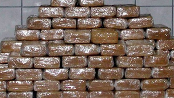 2,3 ton kokain ele geçirildi...