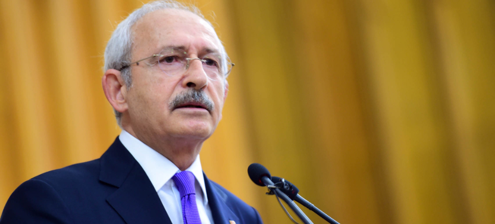 CHP, o oyuncuya milletvekilliği teklif edecek!