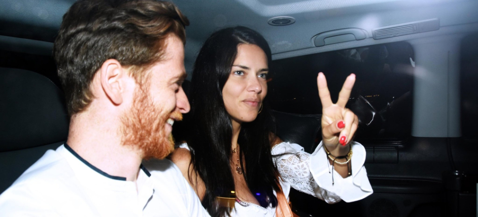Adriana Lima'dan sürpriz hamle!